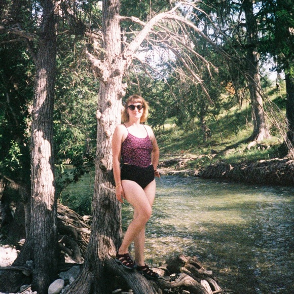 Meet your Posher, Amanda - Picture 6 of 8